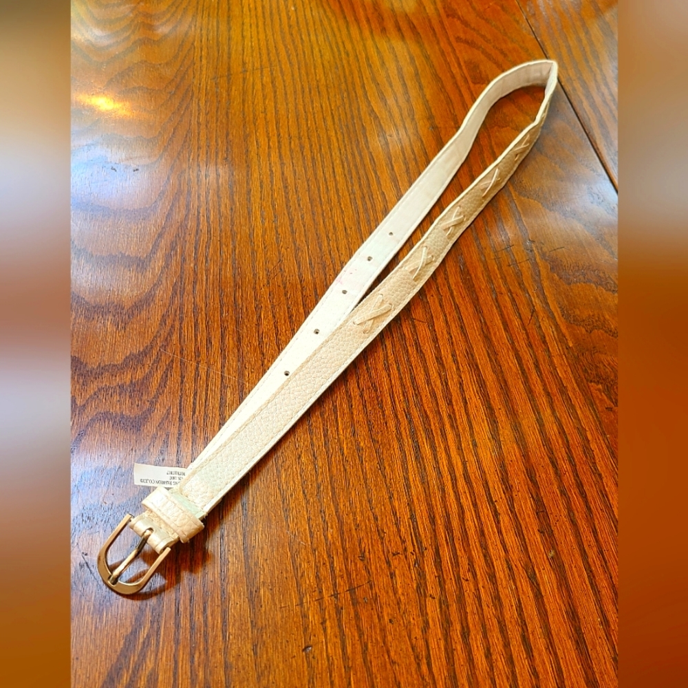 Women's belt
